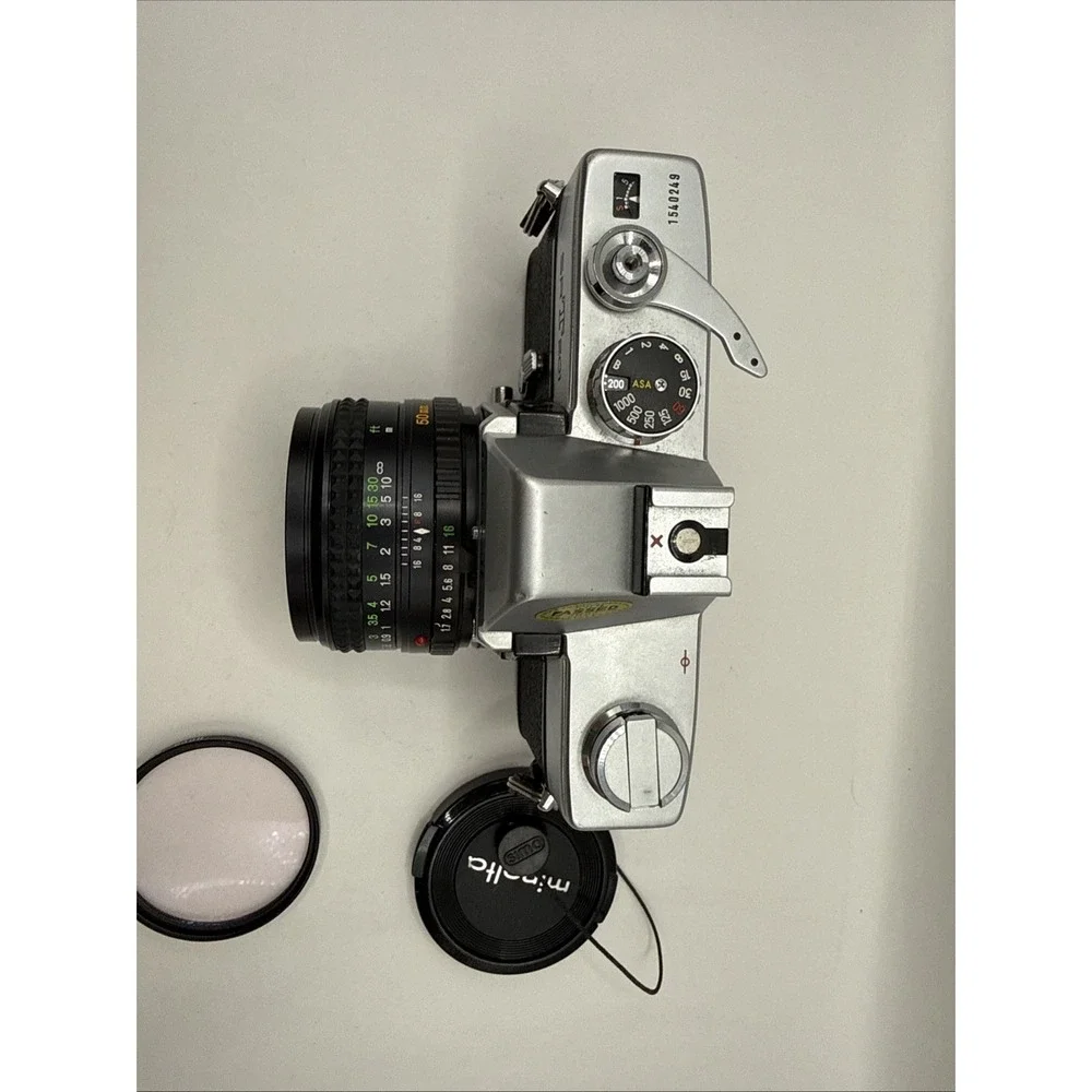 Minolta SRT 201 35mm Film Camera & 50mm f1.7 Rokkor X Lens‎ Partially Tested